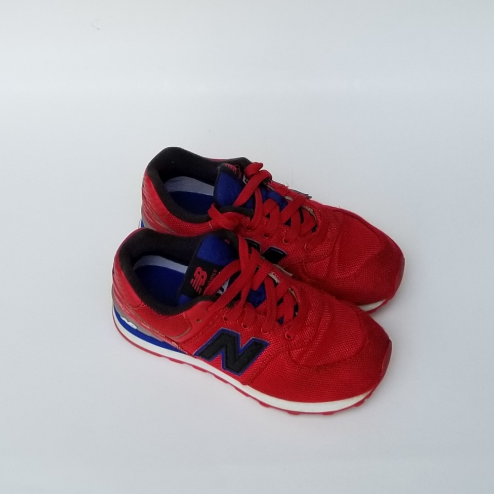 New Balance 574 Kid's Shoes.  Red and Navy Blue